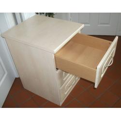 A Pair of bedside cabinets