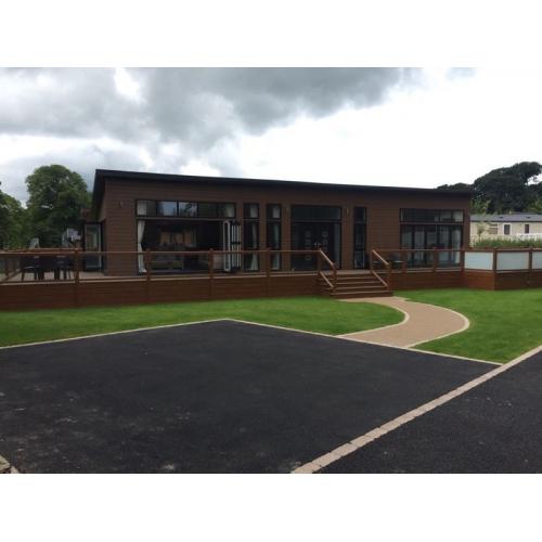 SUPER LODGE - Plas Coch 5* Holiday Park Anglesey N Wales