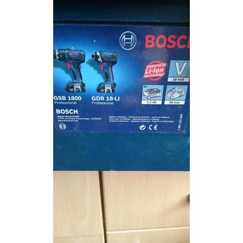 Bosch Drill Set