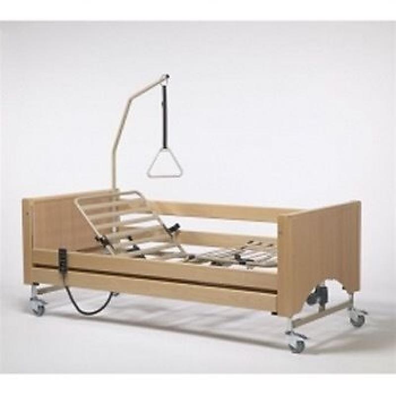 For sale home care bed -Vermeiren Luna Electric profiling bed, barely used, in perfect condition.