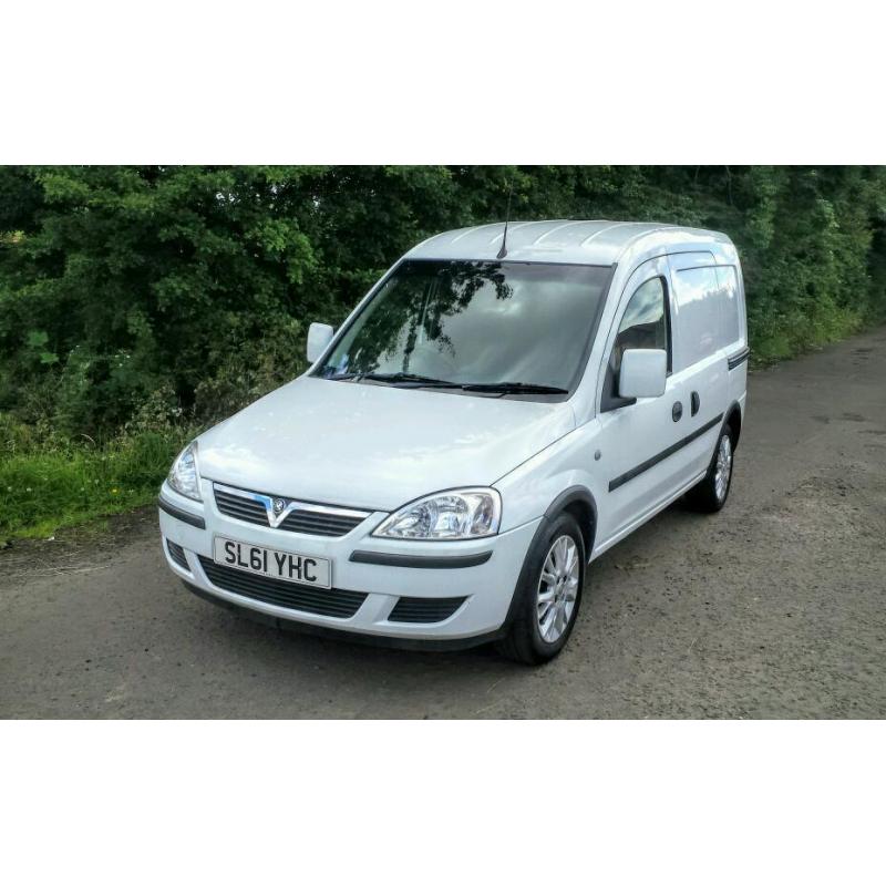 Vauxhall Combo 1700 SE ECOFLEX,1 Previous owner,33,000 Miles Just serviced,1 YEARS MOT,Worth viewing