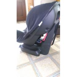 Priori Maxi Cosi Car Seat - Black, hardly used