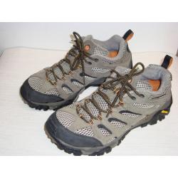 MERRELL Moab Trekking Shoes FOR SALE