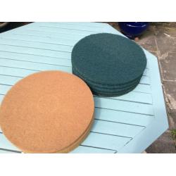 Buffing pads for use with floor polisher - Scotch-Brite (3M)