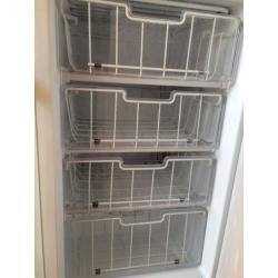 Matsui freezer with 4 drawers