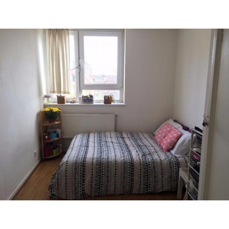 Sunny Double Bed Room- Short let
