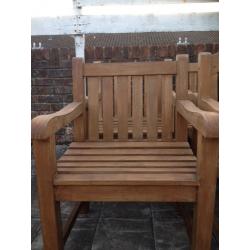 Heavy Solid OAK Garden Table + 6 Wide Arm Chairs - Unique design & Top Quality **Delivery**