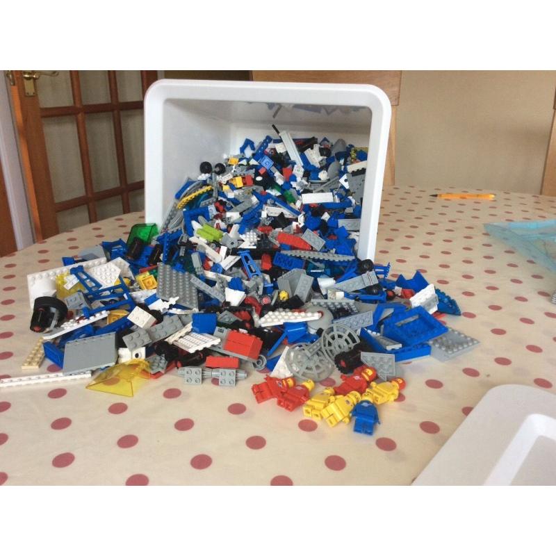 Huge bundle of space lego