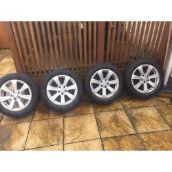 Mercedes 16" alloy wheels and tyres