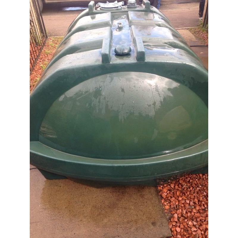 Oil tank 1390 litre tank other tanks availible