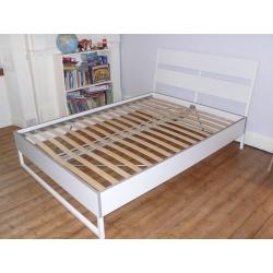 Double Bed - type Ikea Trysil