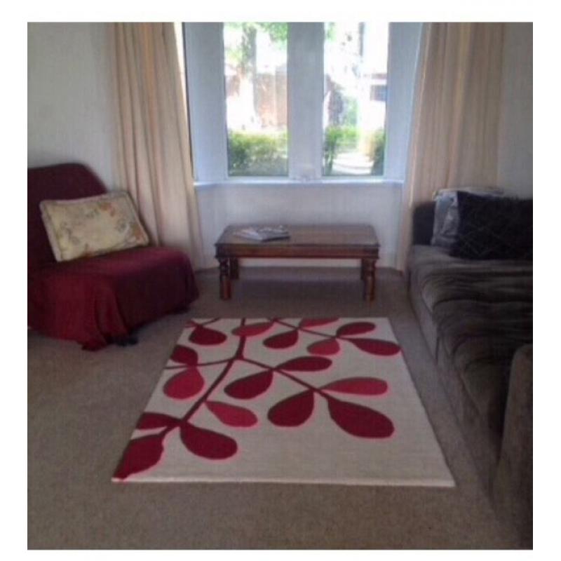 Red rug NEXT