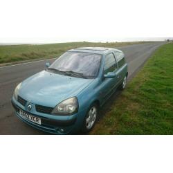 RENAULT CLIO 1.2 IN GREAT CONDITION