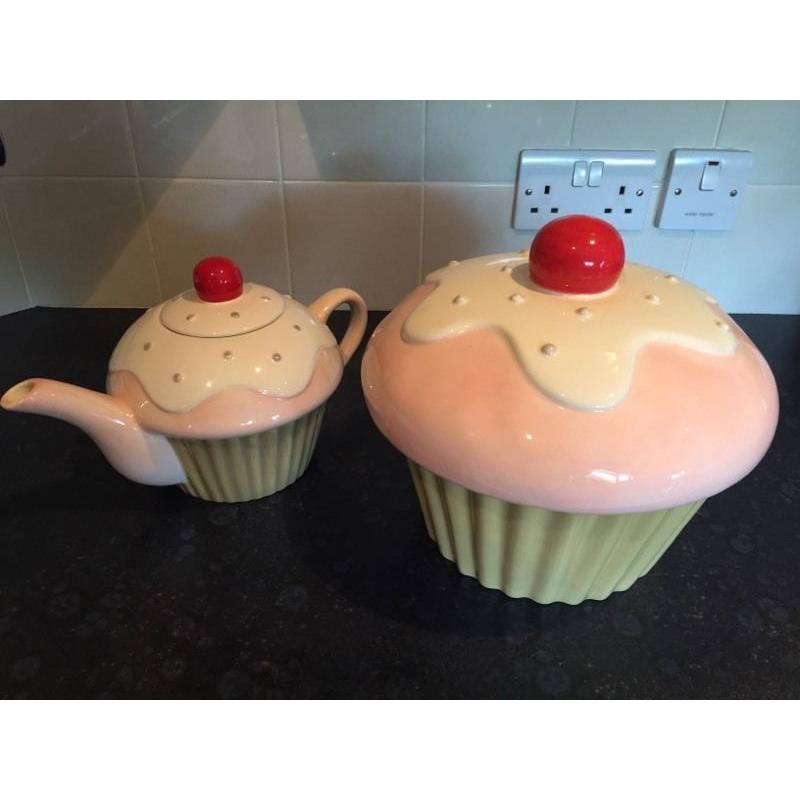 Cupcake Teapot & Large Cupcake Storage Jar