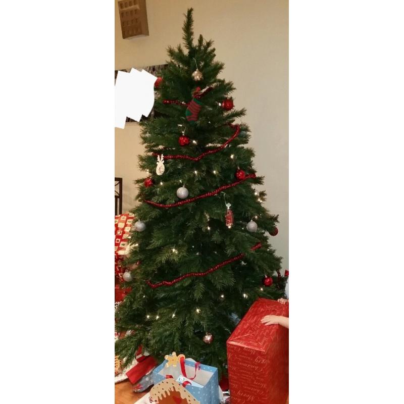 Christmas tree 6ft 6in (198cm)