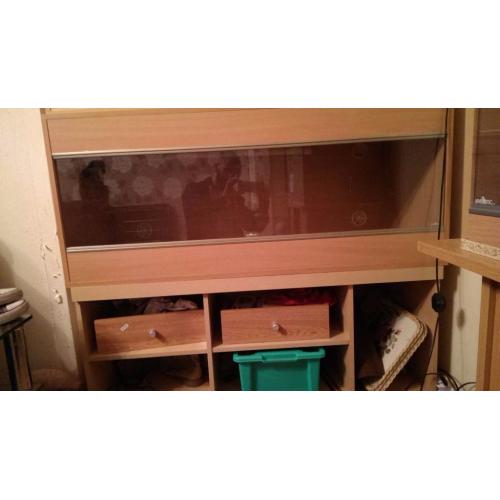 4foot vivarium for sale with stand