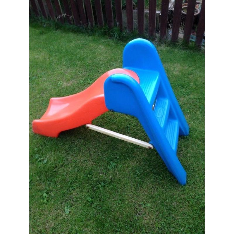 Garden toddler slide