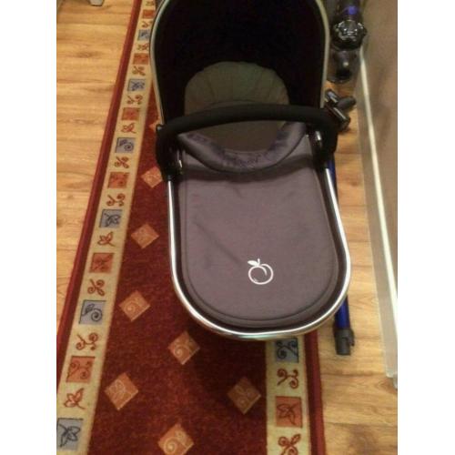 apple I candy carrycot