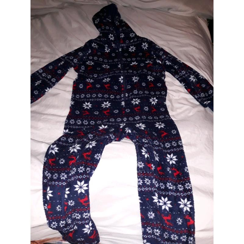 For Sale Christmas Onesie Age 8-9 Years