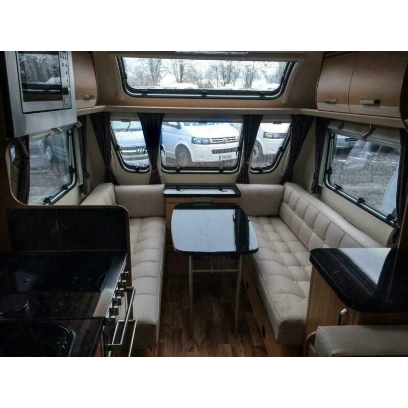 New Knaus Starclass 550 Luxury Family Caravan