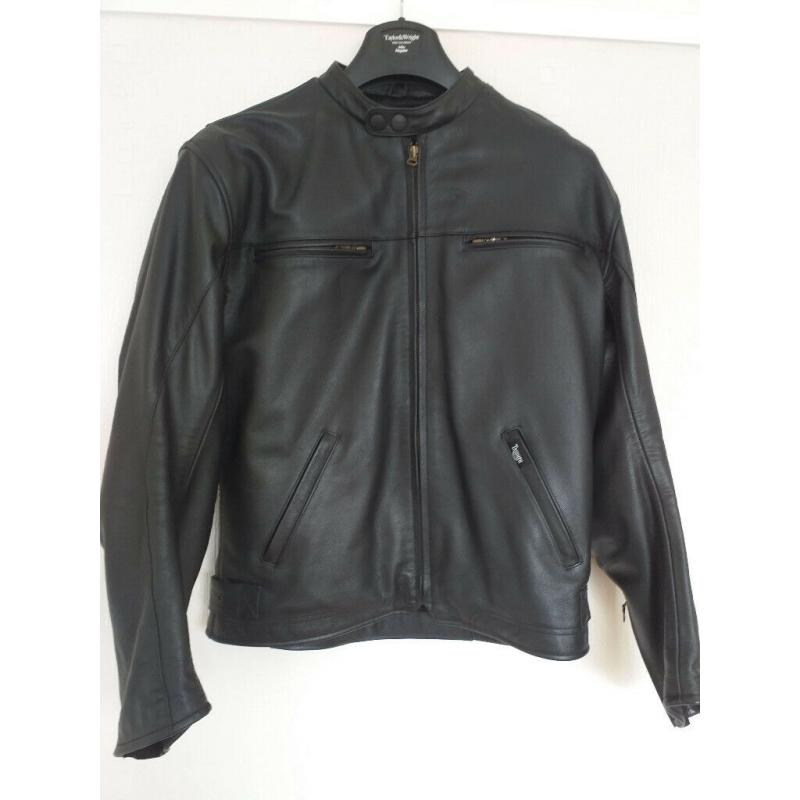 Triumph Leather Jacket Size 53 (42 UK)