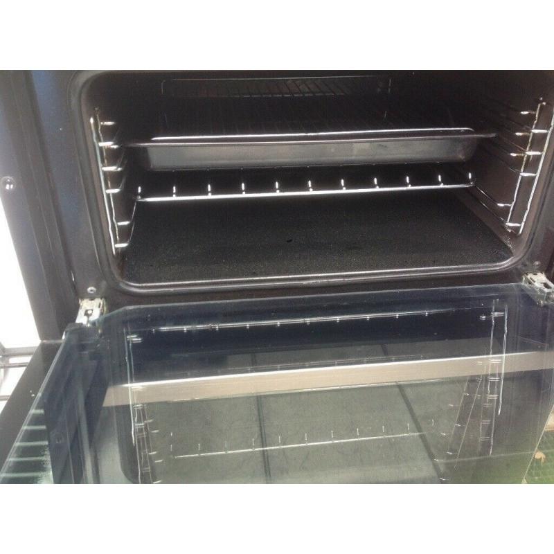 Now sold REDUCED BARGAIN Zanussi built in oven with gas hob.Now sold