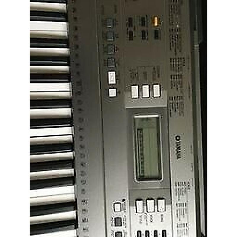 Keyboard, Yamaha PSR-E353