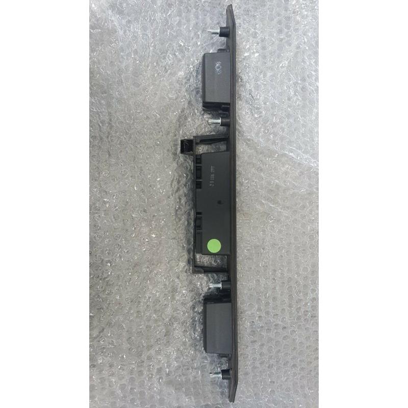 Audi A3 Tailgate boot button press and licence plate light Part Number-8P48275743FZ