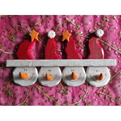 NEW SNOWMAN DECORATION LARGE Stocking Coat Hook Hat Ornament Wood Ceramic Carrot Nose CHRISTMAS Star