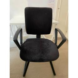 MUST GO-Black office chairs
