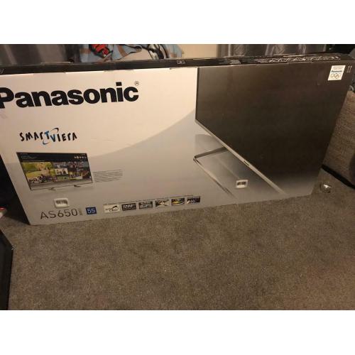 55? Panasonic 3D smart tv with box