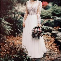 Wedding Dress - size 12