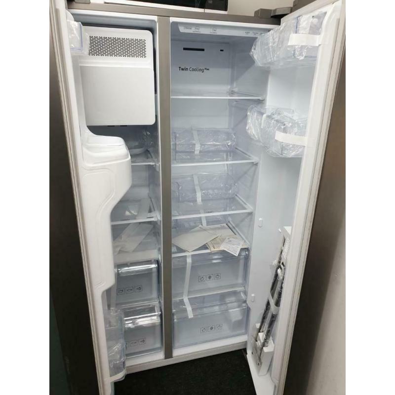 Samsung American style ex display fridge freezer and dispenser