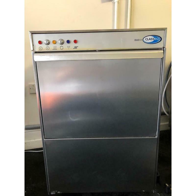Classeq Duo 3 Commercial Dishwasher / Commercial Glasswasher.