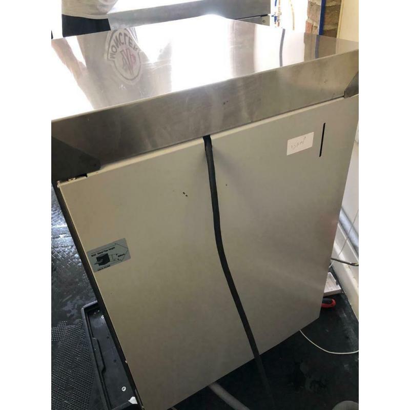 Classeq Duo 3 Commercial Dishwasher / Commercial Glasswasher.
