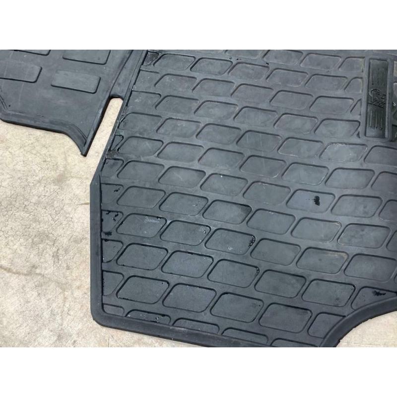 Toyota Proace rubber cab matsfor 17 plate model