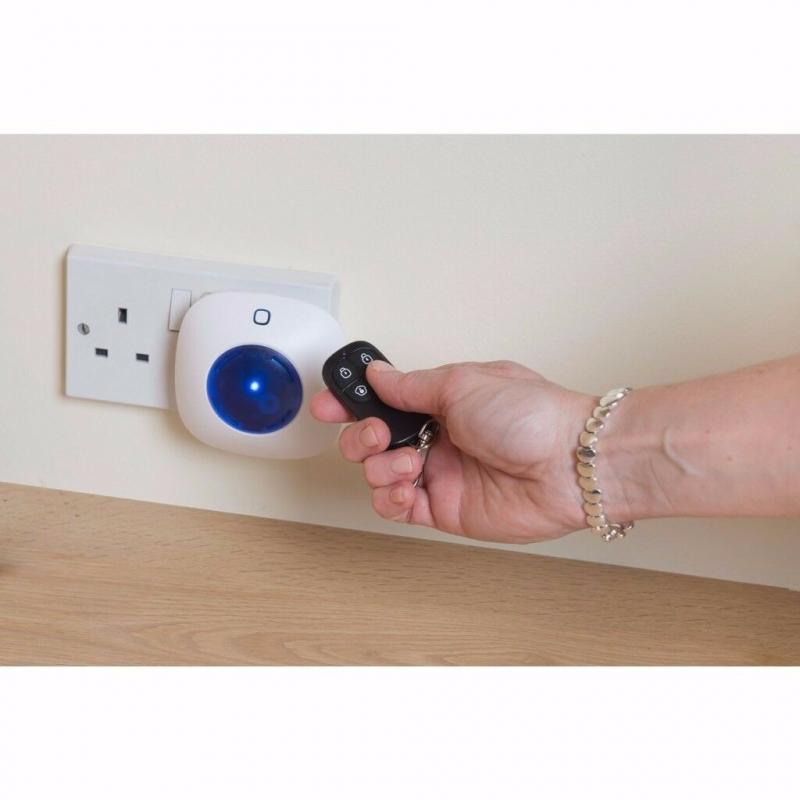 New & Boxed Unwanted Gift ERA miGuard Plug-In Starter Home Flat Alarm Kit, Wireless Plug & play,