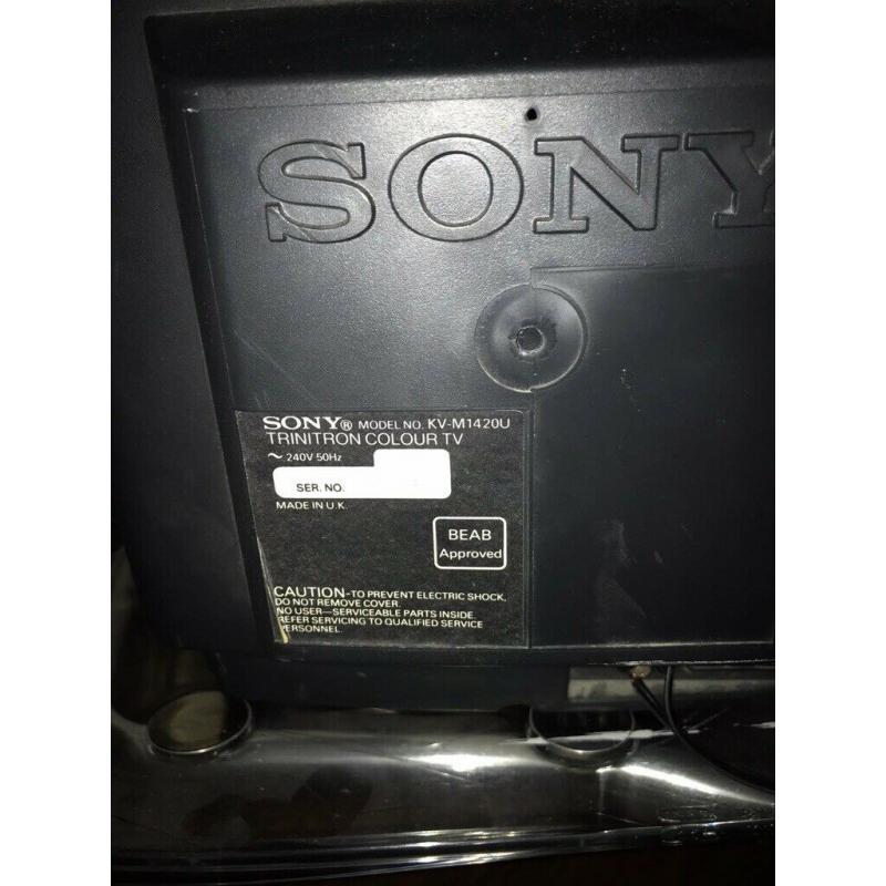 Sony Trinitron TV / Retro gaming monitor