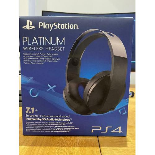 PlayStation PS4 platinum wireless 7.1 headset - used but great condition