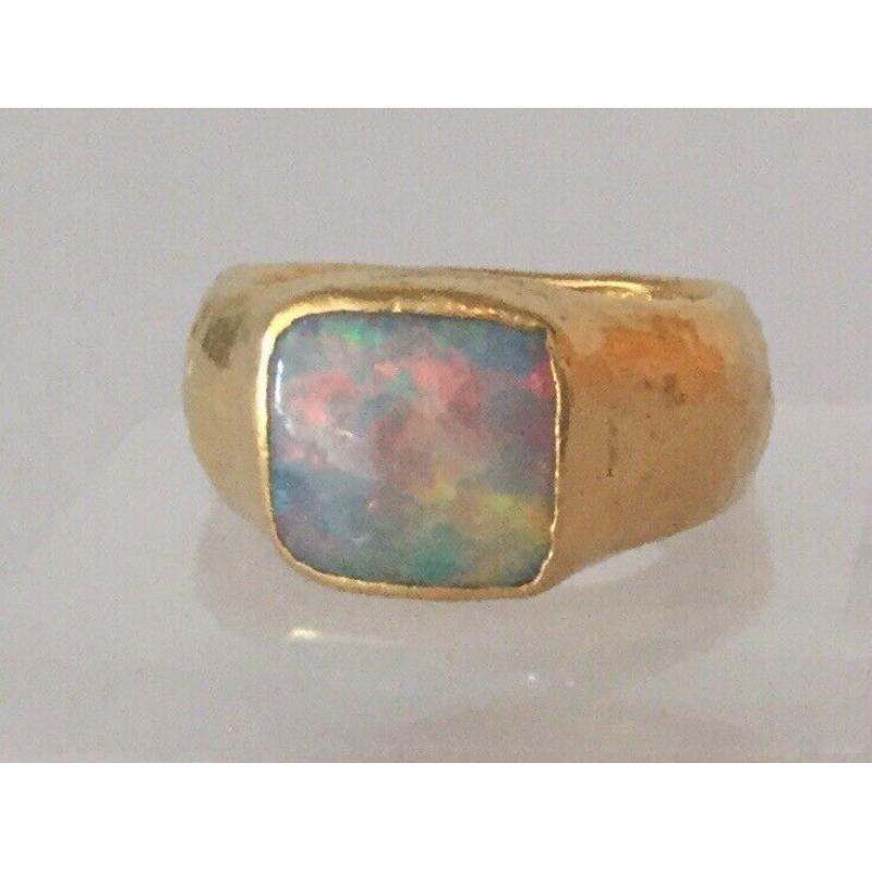 Opal gold RING