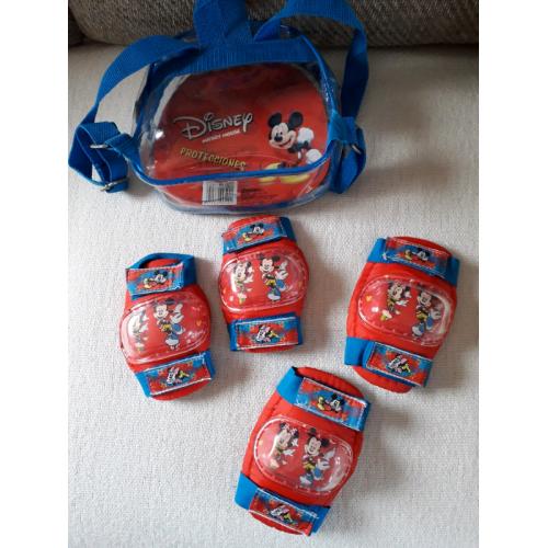 CHILDS MICKEY MOUSE ELBOW AND KNEE PROTECTORS HARDLY BEEN USED.