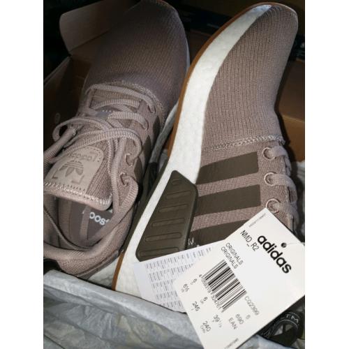 ADIDAS NMD_R2 TRAINERS - NEW (with tag / box)